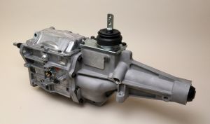 MDL TREMEC T5z 5-Speed, Truck Y-block,  Front shift. Rear Socket position